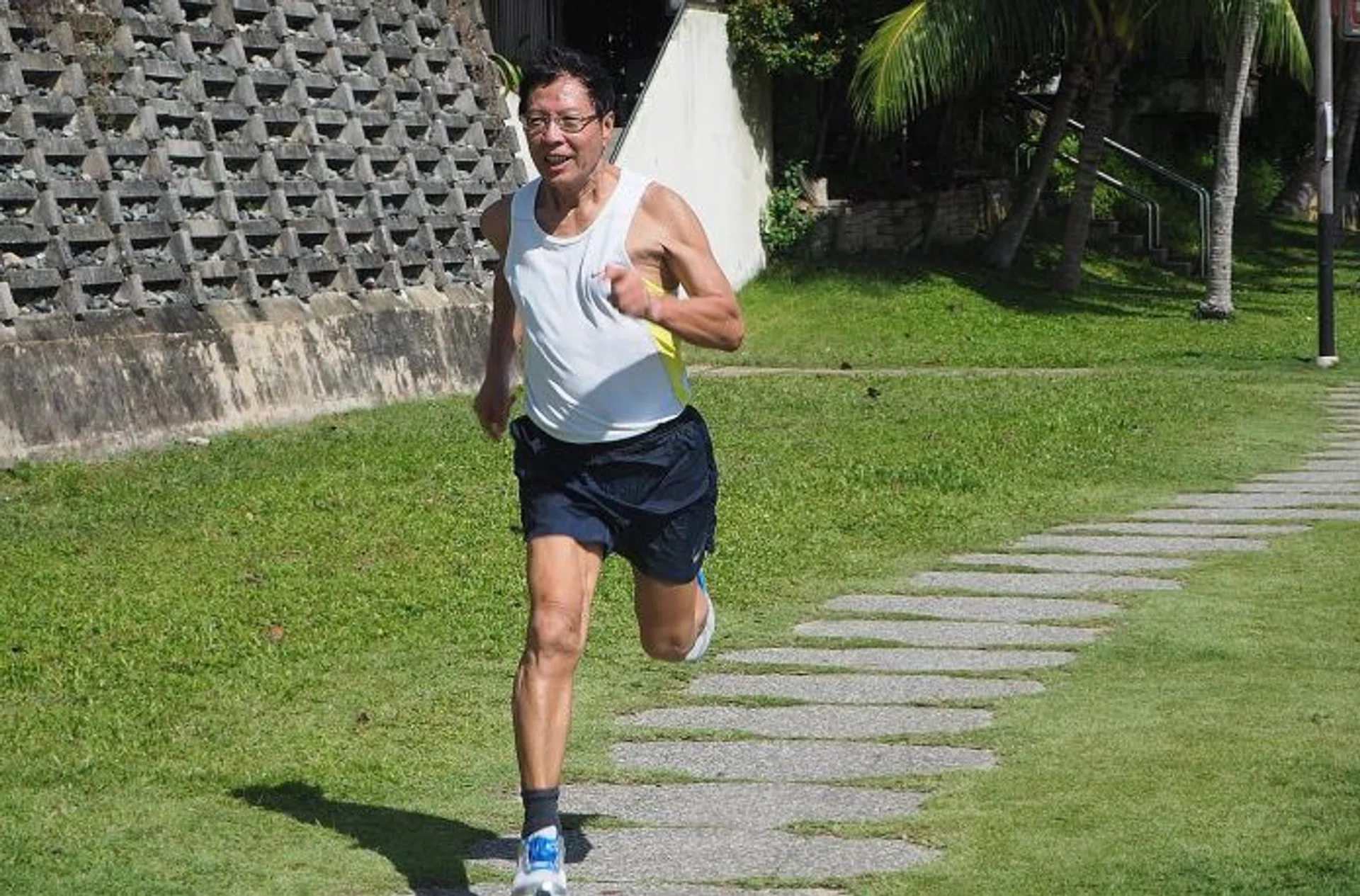 IF I CAN DO IT: Ong Beng Gee (above) spends at least an hour every day to walk, jog swim or lift weights.