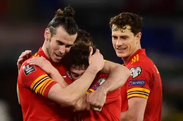 Bale praises caretaker boss Page after 'massive win' over Czechs