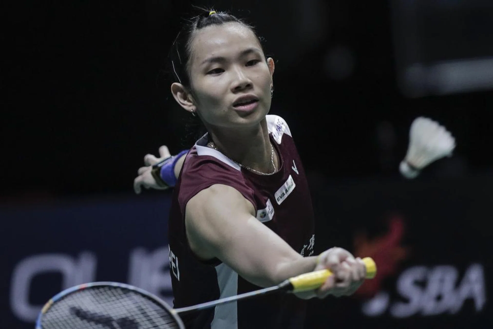 Tai Tzu-ying on her way to clinching the Singapore Badminton Open title by defeating Nozomi Okuhara in the final.
