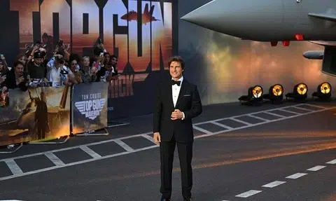 Tom Cruise to pull off first civilian spacewalk for new movie