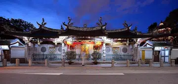 Six of Singapore's 71 national monuments are on Telok Ayer Street