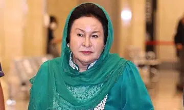 Ex-Malaysian PM Najib's wife Rosmah gets passport back to visit pregnant daughter in Singapore