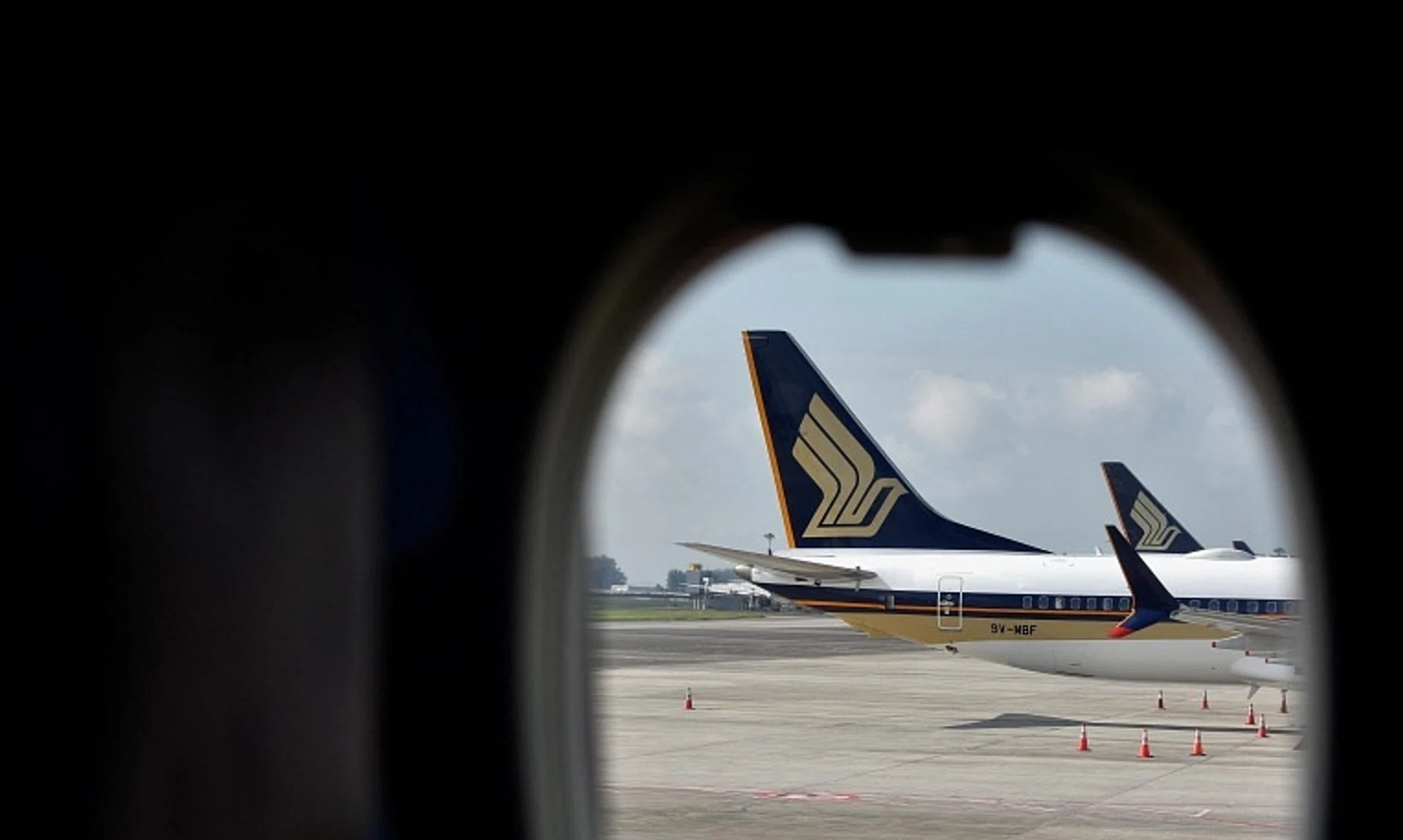 No other injuries were reported and all passengers disembarked the aircraft normally. 