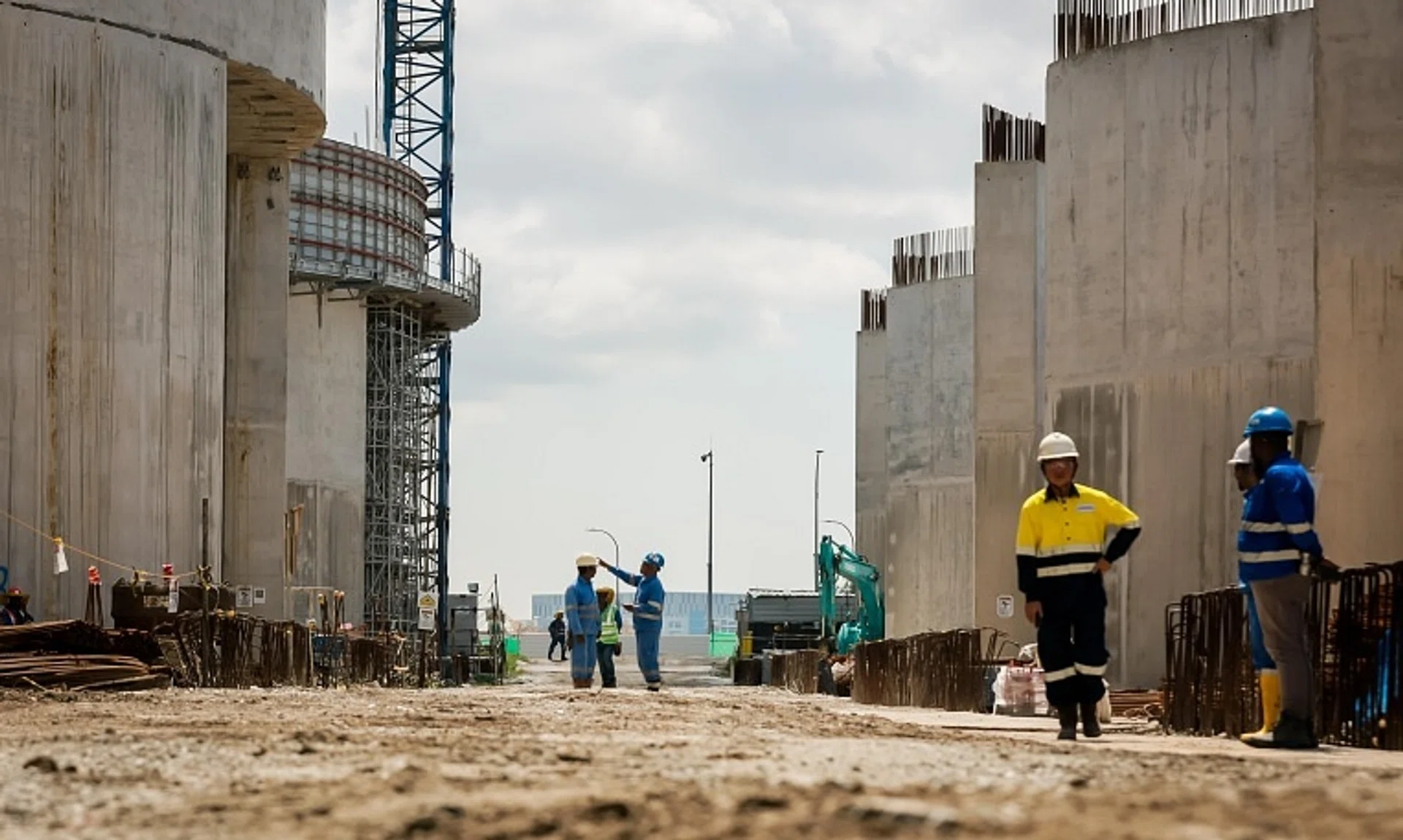 The accident took place at 3.05am on Oct 18 at the Tuas Water Reclamation Plant worksite.