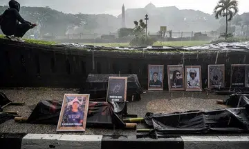 7 Indonesian families sue over deadly stampede at Malang stadium