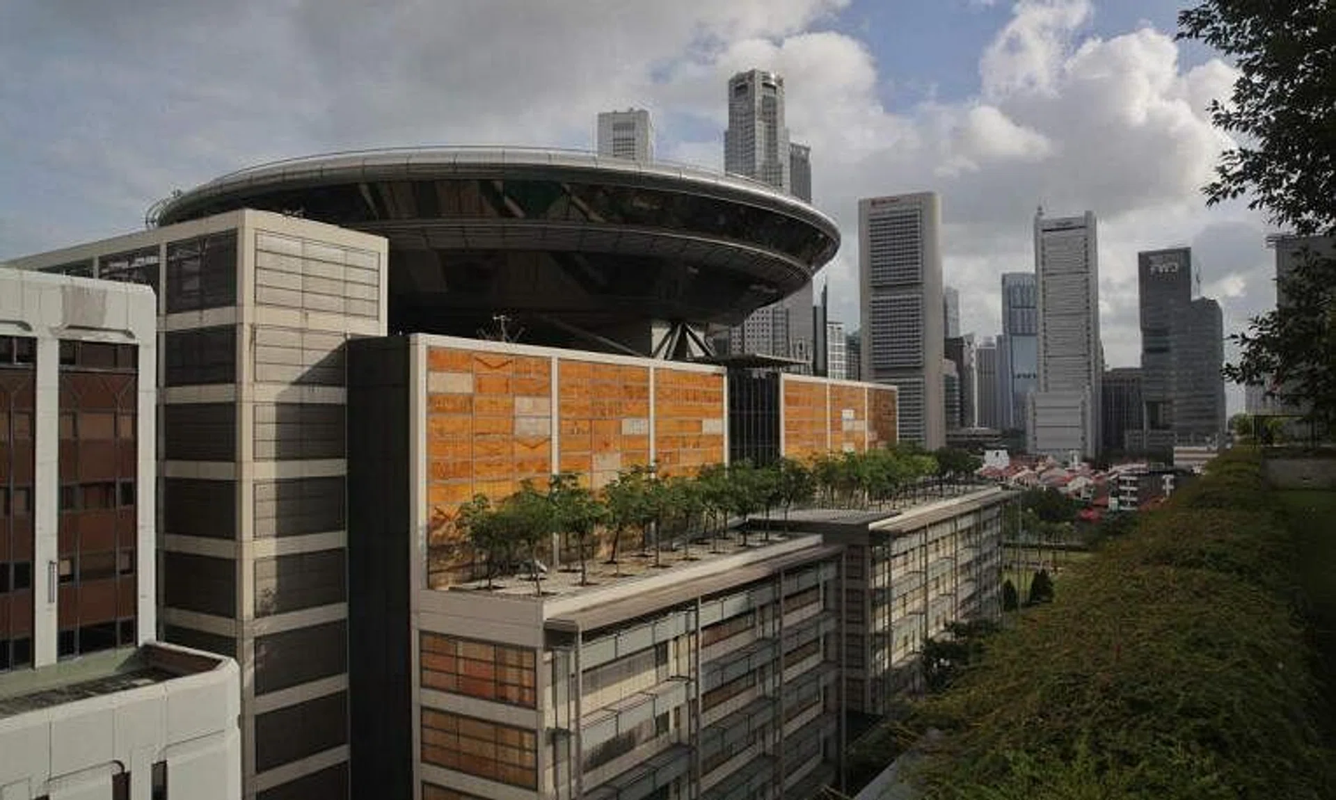 The High Court judge said that at 11 years of age, the girl is “sufficiently mature” to decide which parent she wants to live with.