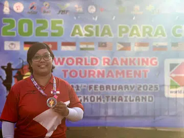 Archer Nur Syahidah Alim wins silver at Asia Para Cup