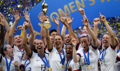 US retain Women's World Cup as Rapinoe picks up Golden Ball, Golden Boot awards