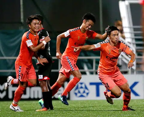 Albirex continue winning run