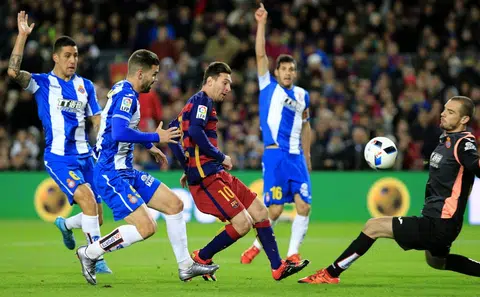 Espanyol keeper escapes red despite vicious stamp on Messi in ill-tempered cup game