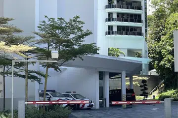 Police alerted after woman's incessant shouting echoed throughout Orchard condominium