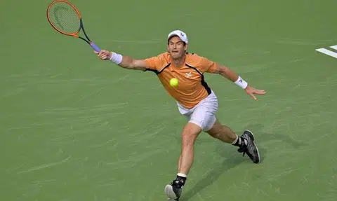 Murray serves up first round win over Goffin at Indian Wells