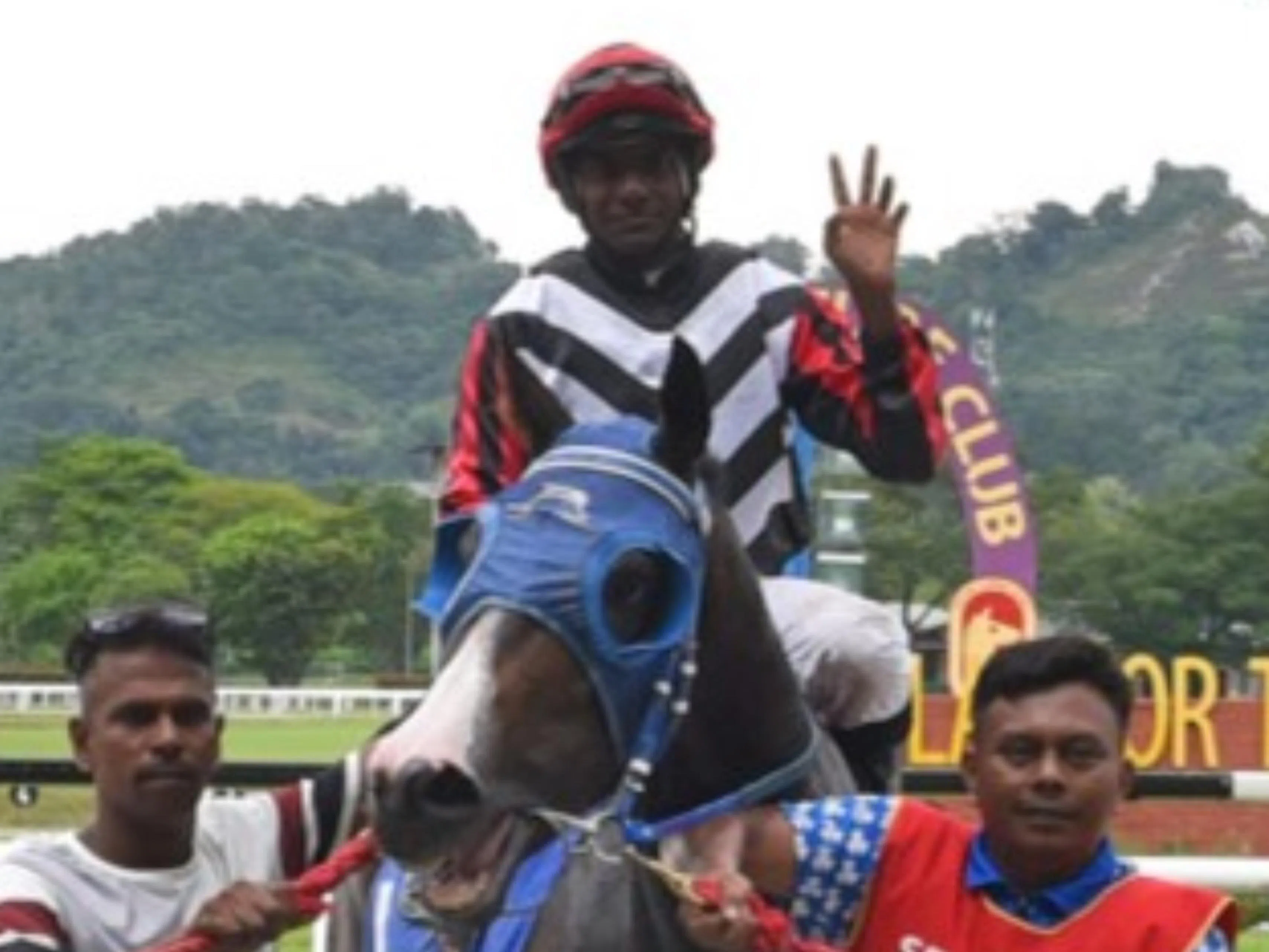 John lands KL winner