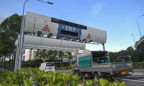 ERP rates at 5 locations lowered by $1 during December school holidays
