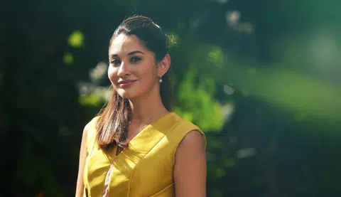 Grooming Miss Universe Singapore