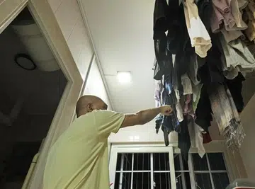Man calls police 20 times on neighbour knocks on floor, throws water from window