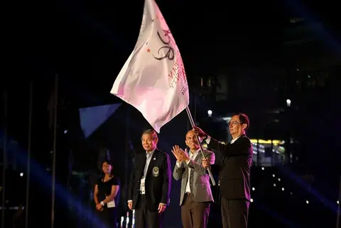 18th Games end, next stop Myanmar