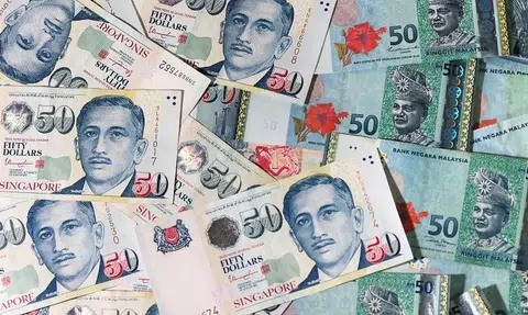 S$1 to RM3.5: Singdollar surges to new high against ringgit