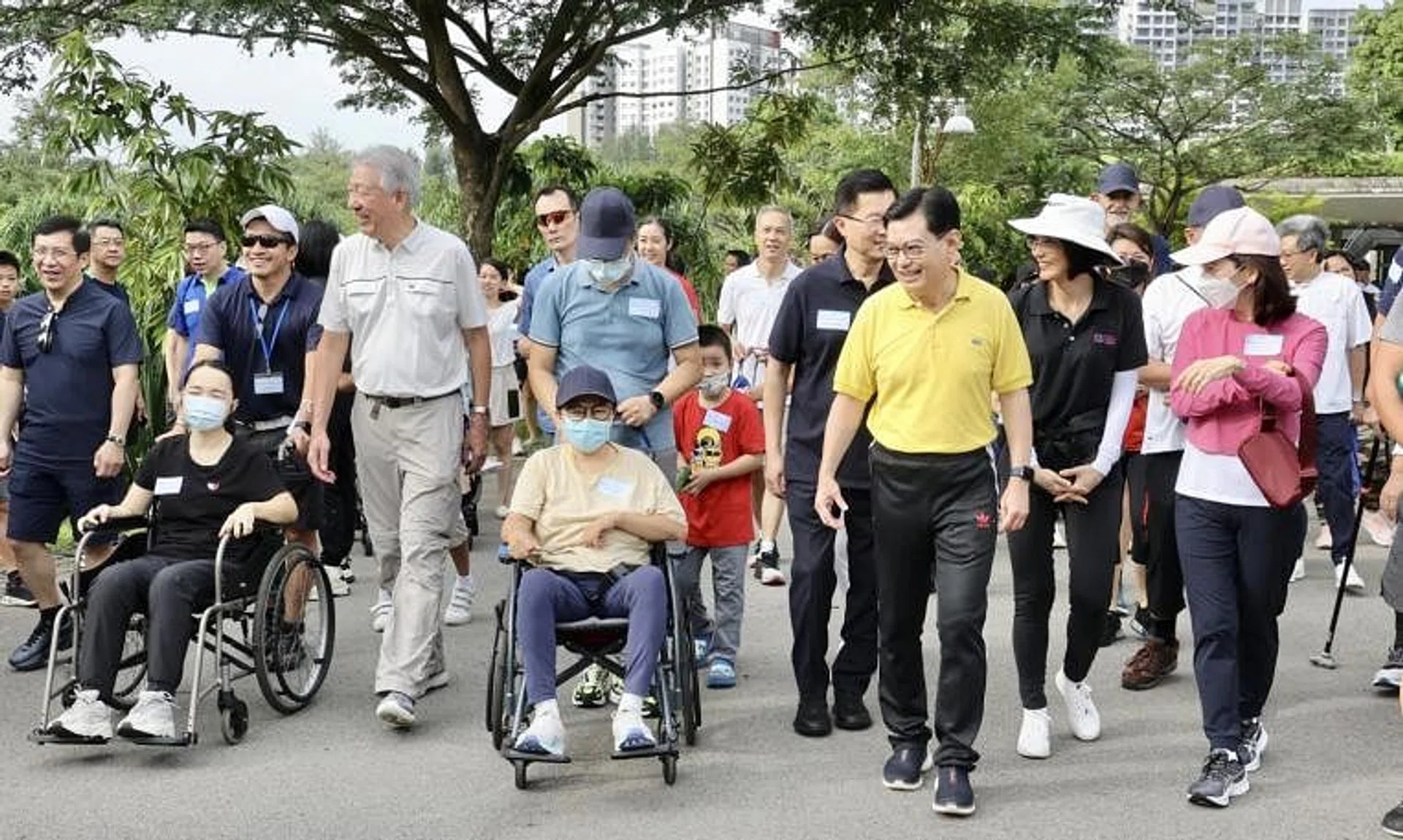 DPM Heng Swee Keat was joined by Senior Minister Teo Chee Hean on the walk at Jurong Lake Gardens.