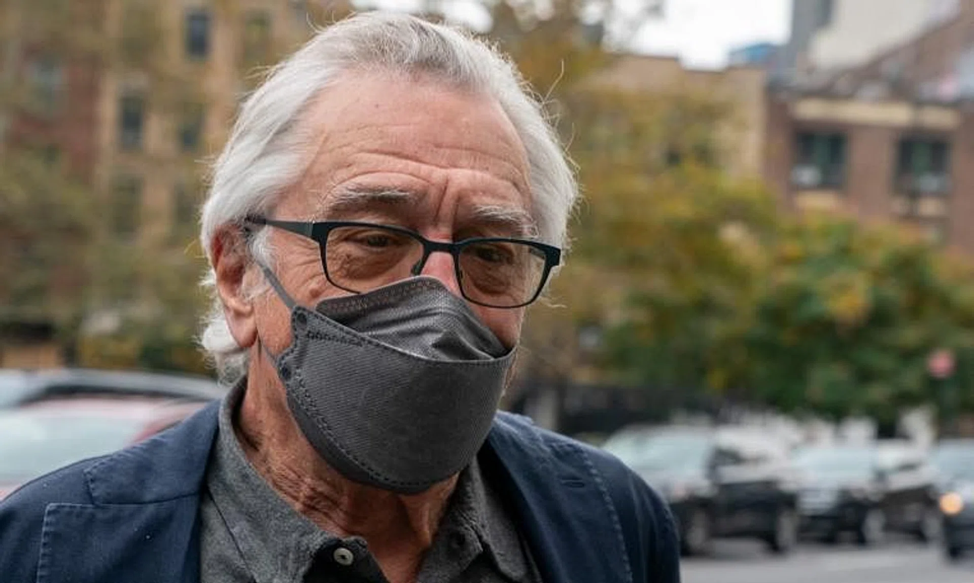 Robert De Niro's Canal Productions was ordered to pay US$1.3 million to a former female employee.