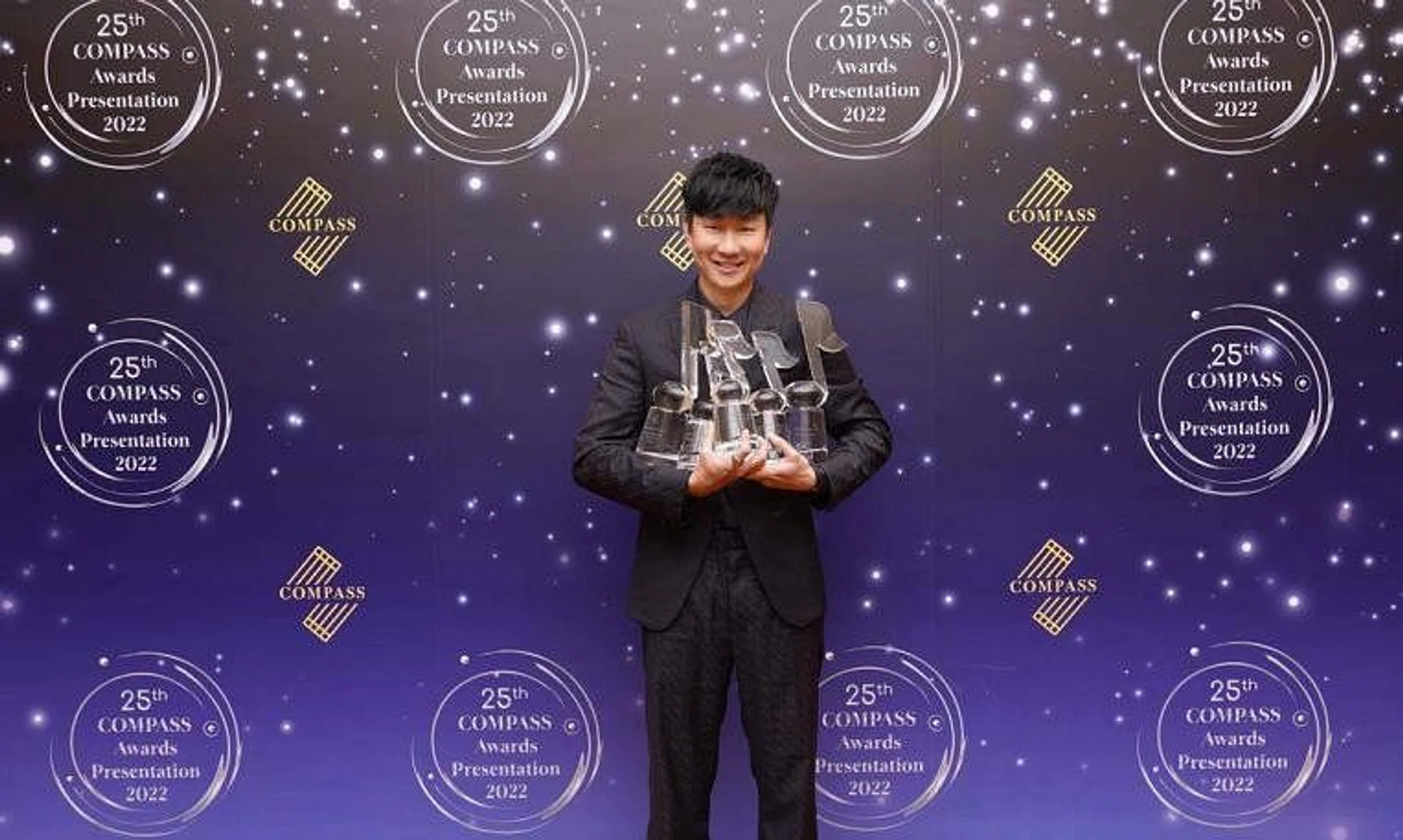JJ Lin clinched five awards at the Composers and Authors Society of Singapore Awards Presentation ceremony. 