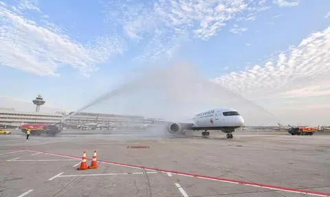 Air Canada's direct Singapore-Vancouver flight returns