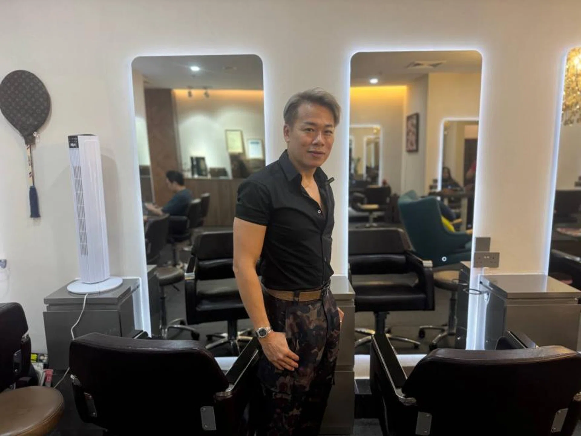 Mr Dave Teng's scissors have snipped at the locks of several celebrities, including Aerosmith and David Foster's wife.
