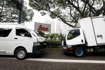 11 hurt in AYE chain collision