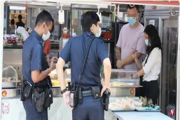 Stall owner accused of throwing cup at woman after dispute over change