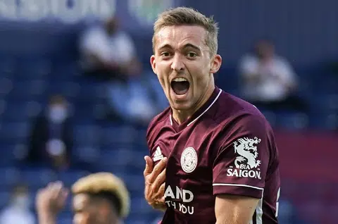 Castagne, Vardy help Leicester ease past WBA