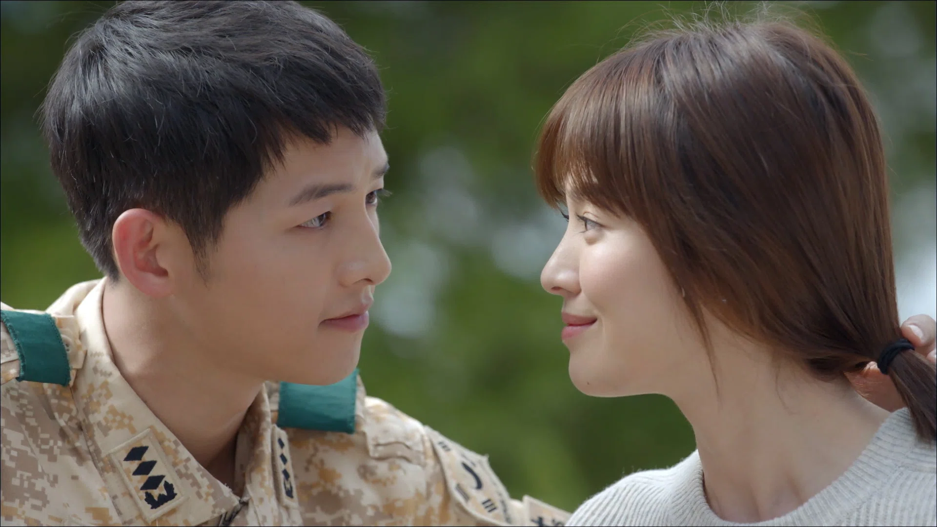 Popular Korean drama Descendants of the Sun aired its final episode yesterday (April 15).