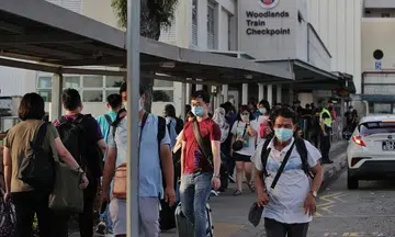 Traffic at S'pore-Malaysia land checkpoints heavy since start of school holidays