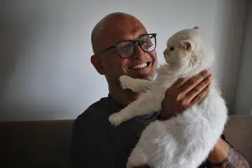 Once homeless and jailed 7 times, social worker now helps others break free from crime