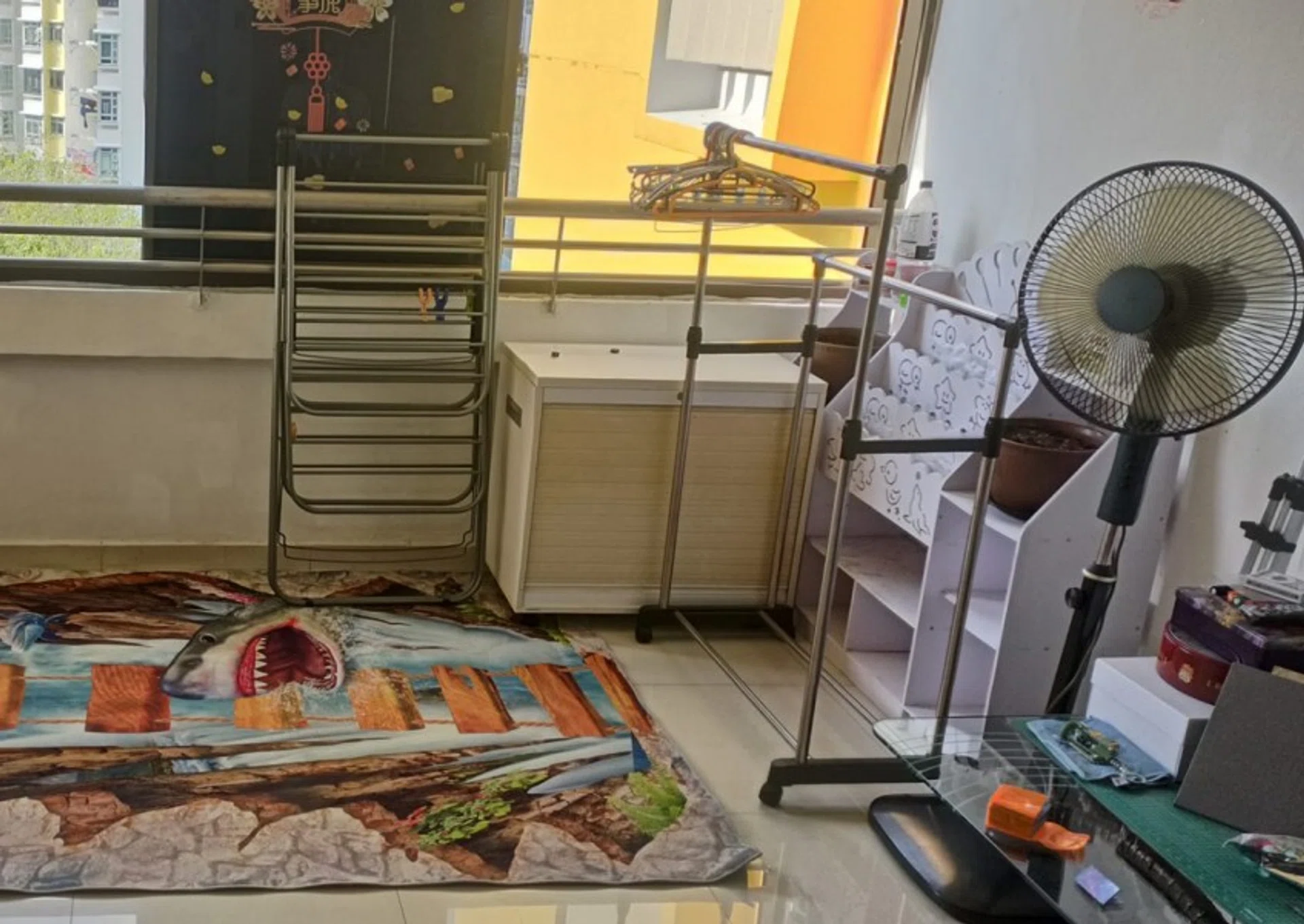 The balcony space was put up for rent at a monthly rate of $380.