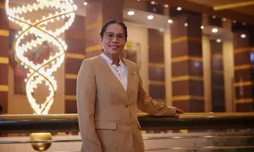 70 healthcare personnel and caregivers, 25 teams receive Healthcare Humanity Awards