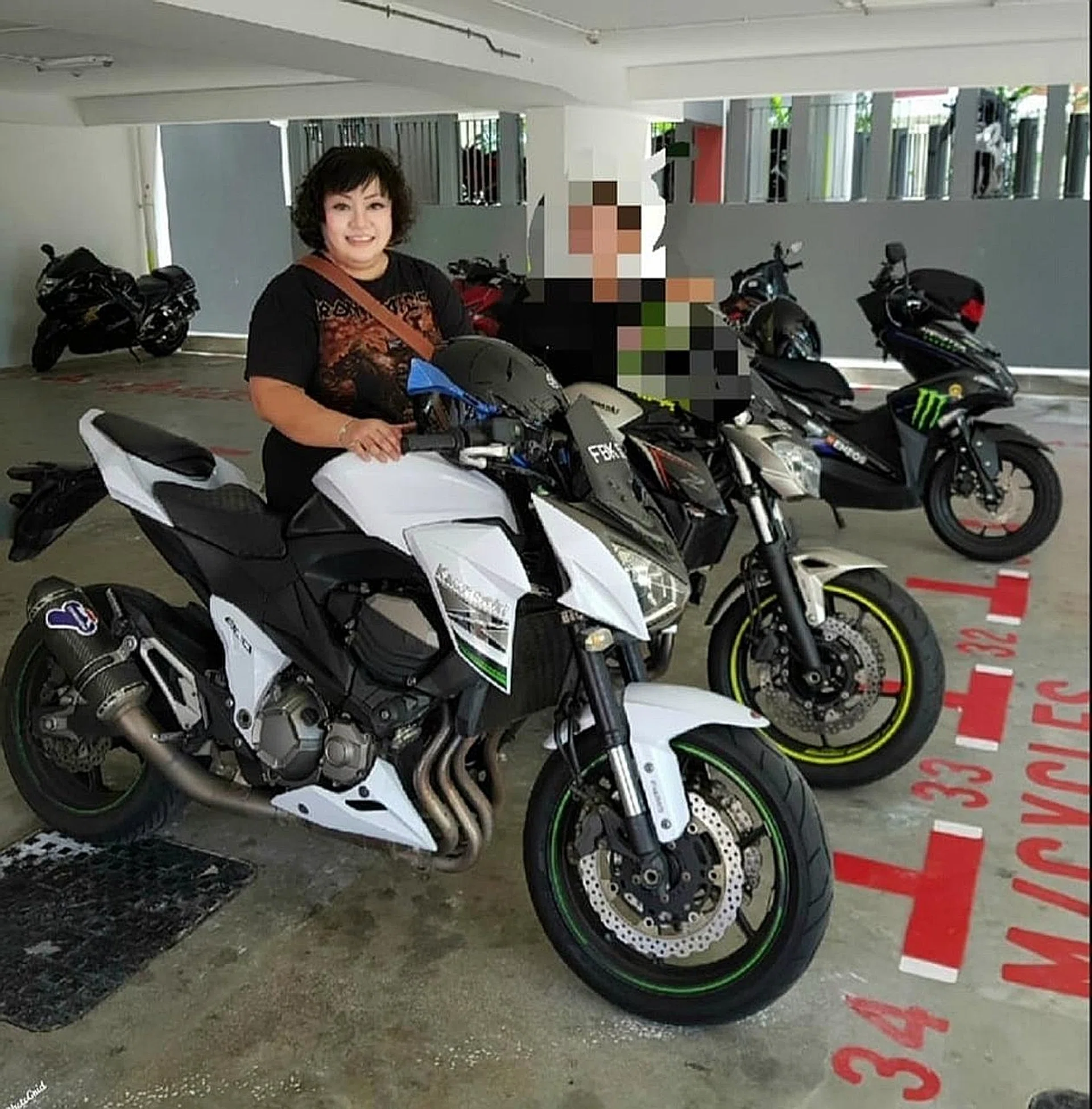 Ms Ismawati Ali is a seasoned rider of 20 years.