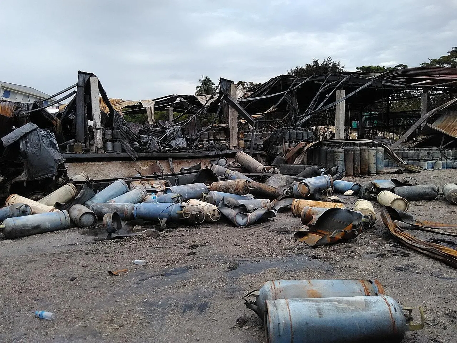It took about 120 firefighters more than two hours to bring the blaze under control.