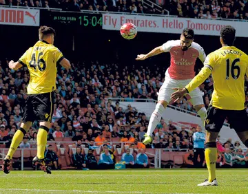 Hat-trick hero Giroud on fire for Gunners