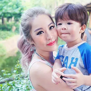 Post picture of kiddo on social media and get jail, fine