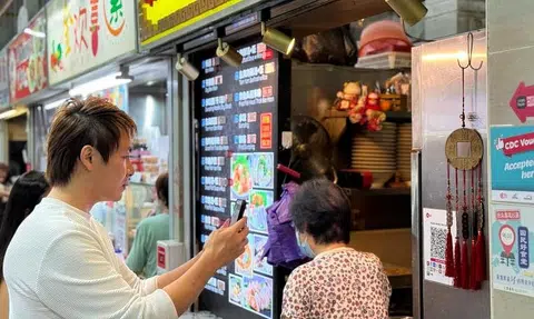 Weekly cashback for hawker meals on DBS PayLah! app extended till July