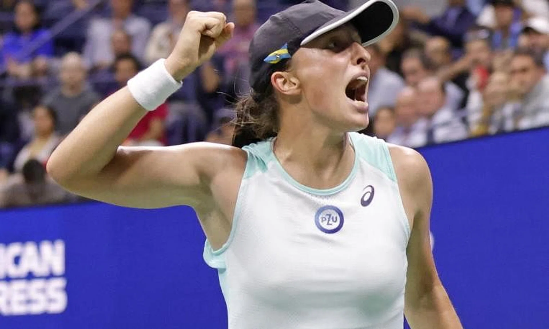 Iga Swiatek celebrating after her win over Jessica Pegula at the US Open on Sept 7, 2022.