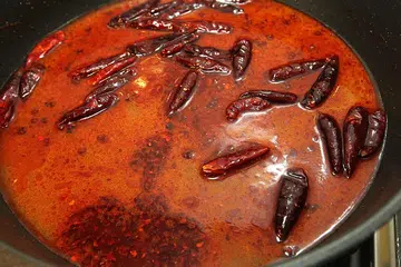 Spicy food: Hotter may not mean better