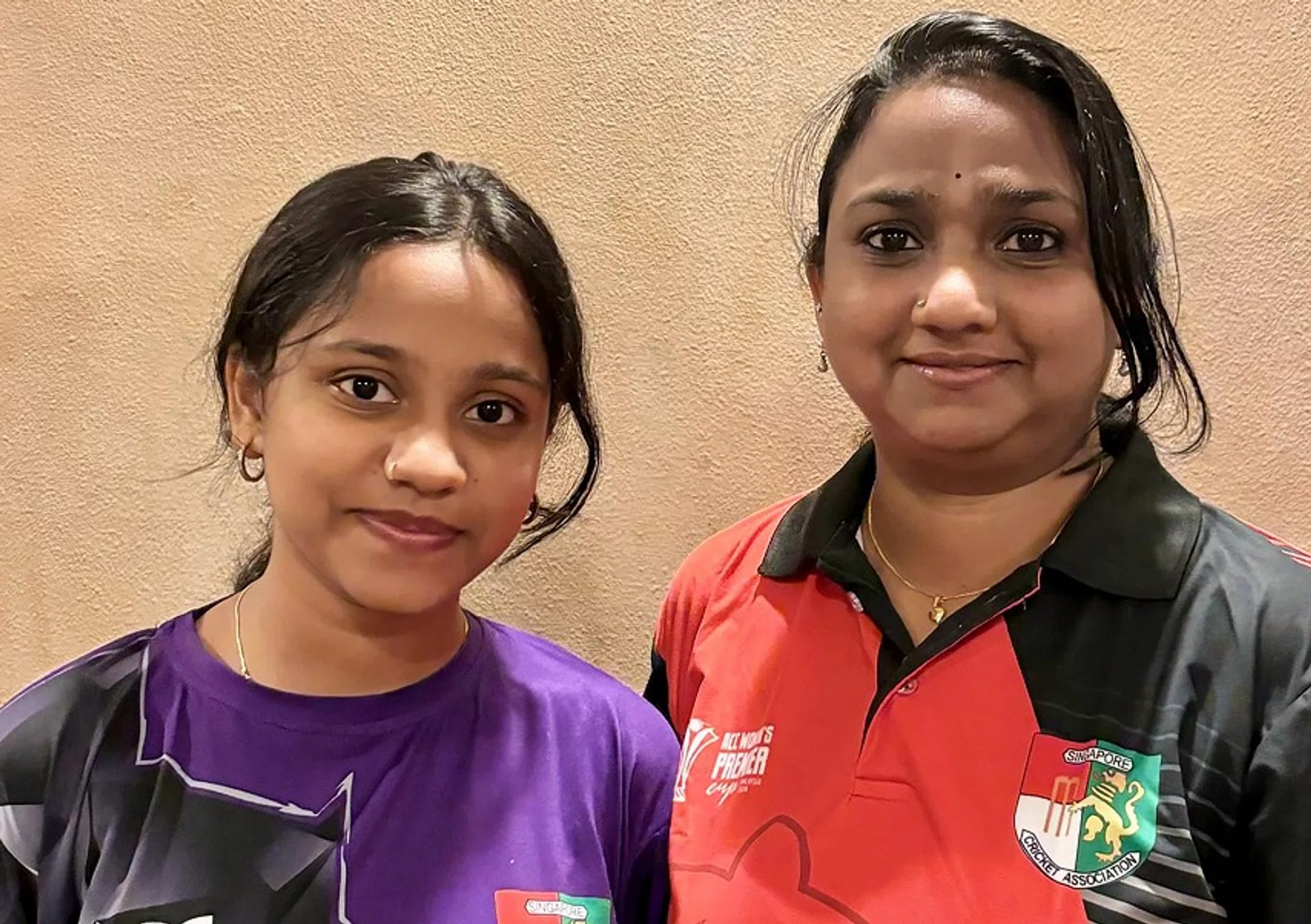 From left: Dhwani and Vidhya Prakas. 