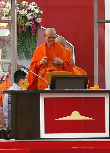 Elusive Thai monk said to be hiding in underground maze