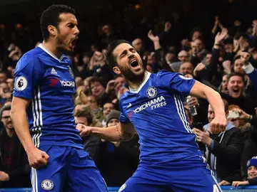 Dominant Chelsea move 11 points clear