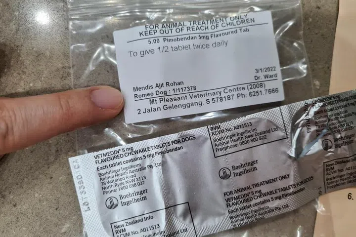 787