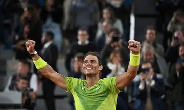 Nadal wins epic four-set clash with Djokovic to enter French Open semi-finals