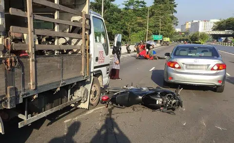 Split-second decision to 'throw' bike saves his life