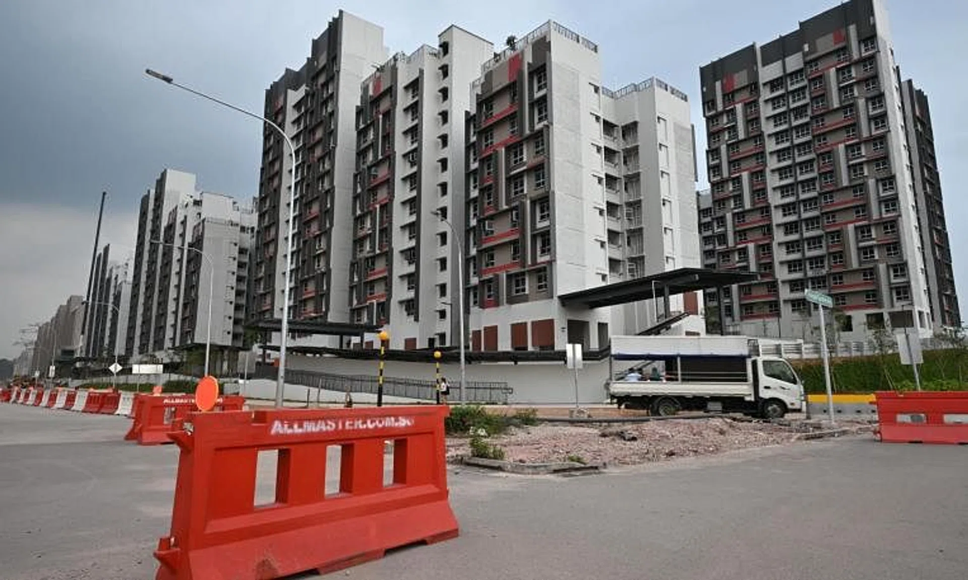 HDB said the keys for about 295, or 12.6 per cent, of the 2,333 units in Plantation Acres and Plantation Grange have been collected as at Sept 26.