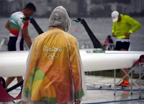 Rowing races postponed